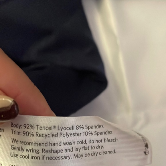 Eileen Fisher Hooded Tee - Picture 6 of 7